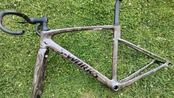 Used Specialized S-Works Roubaix SL8 LTD – SRAM RED AXS 2025 Frameset 2025 Road & Gravel