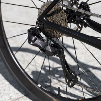 Używany Giant TCR Advanced Pro Disc 0 Di2 2022 2022 Road & Gravel — zdjęcie 4 z 11