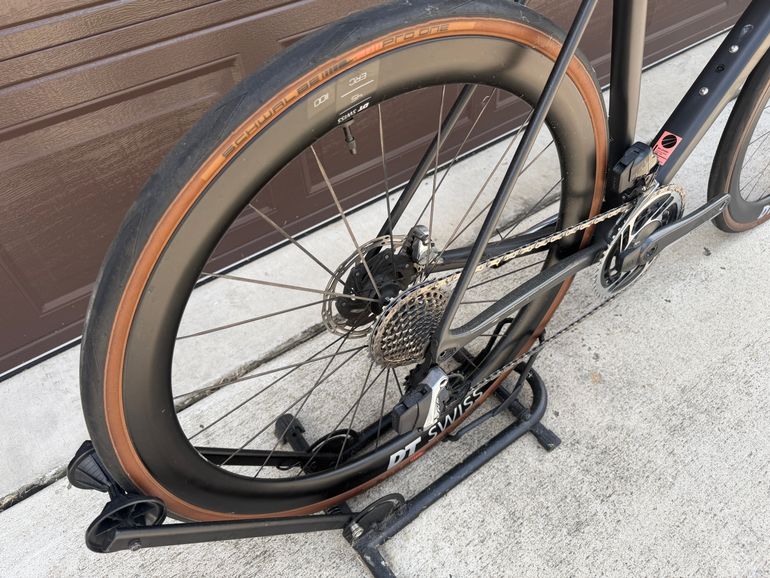Used Canyon CF SLX 9 Disc ETap 2023 Road & Gravel, Black — image 4 of 13