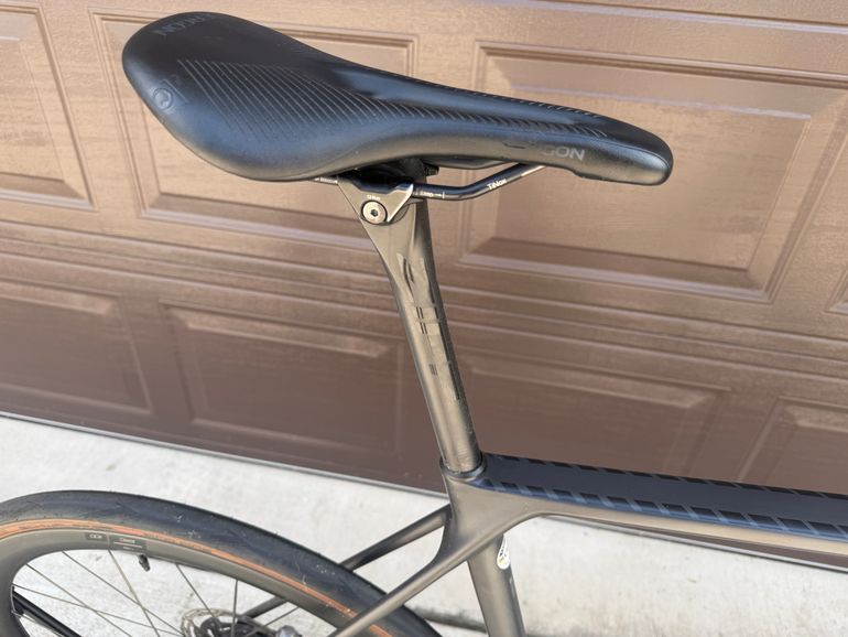 Used Canyon CF SLX 9 Disc ETap 2023 Road & Gravel, Black — image 9 of 13