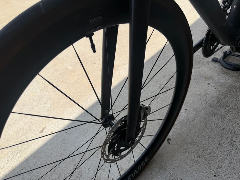 Used Canyon CF SLX 9 Disc ETap 2023 Road & Gravel, Black — image 3 of 13