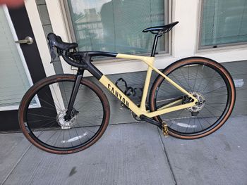 Used Canyon Grail CF SL 7 2023 2023 Road & Gravel, Black — image 2 of 3