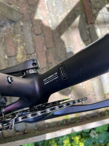 Used Specialized Tarmac SL8 Expert - Shimano Ultegra Di2 2026 2026 Road & Gravel, Black — image 10 of 11