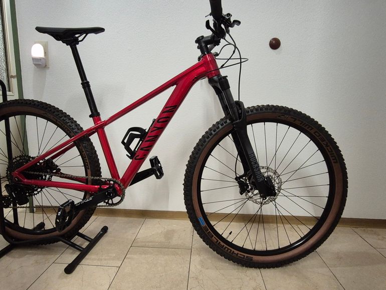 Used Canyon Grand Canyon 7 2024 2024 Mountainbike, Red, 27.5, 29 — image 1 of 18