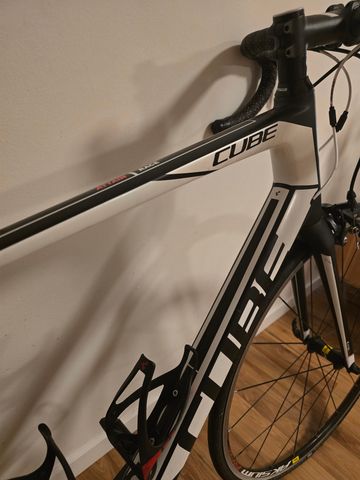 Używany CUBE attain gtc Race 2016 2016 Road & Gravel — zdjęcie 3 z 4