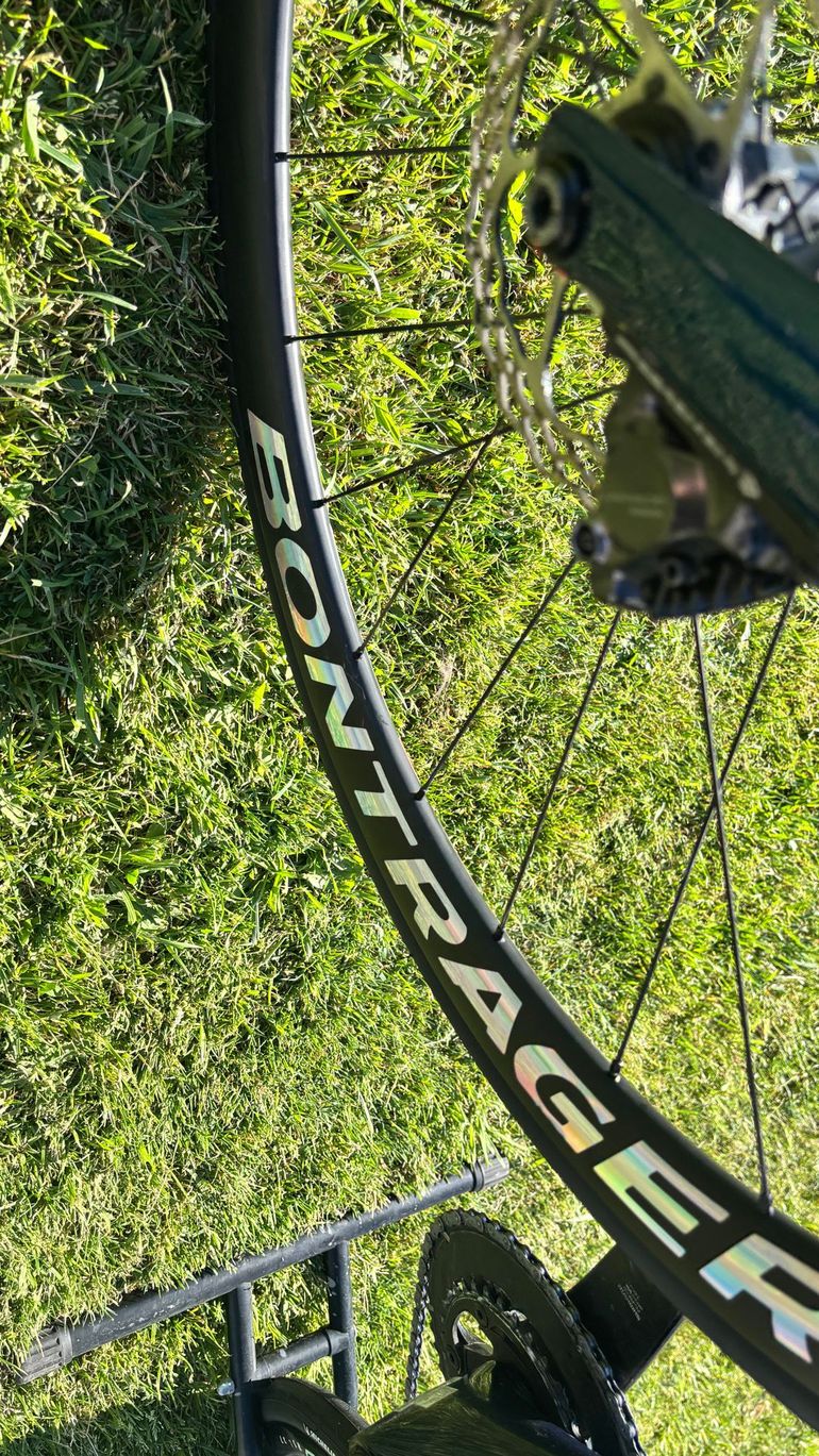Used Trek Émonda SL 7 2022 2022 Road & Gravel, Blue — image 19 of 31