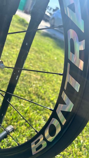 Used Trek Émonda SL 7 2022 2022 Road & Gravel, Blue — image 21 of 31