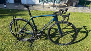 Used Trek Émonda SL 7 2022 2022 Road & Gravel, Blue — image 3 of 31