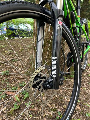 Used Specialized Rockhopper Shimano Acera 2016 Mountainbike, Green, 29 — image 7 of 8