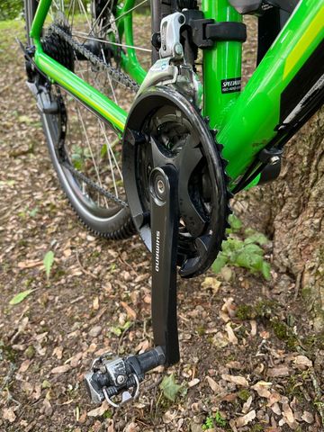 Specialized Rockhopper Shimano Acera 2016 Mountainbike usato, Verde — immagine 4 di 8