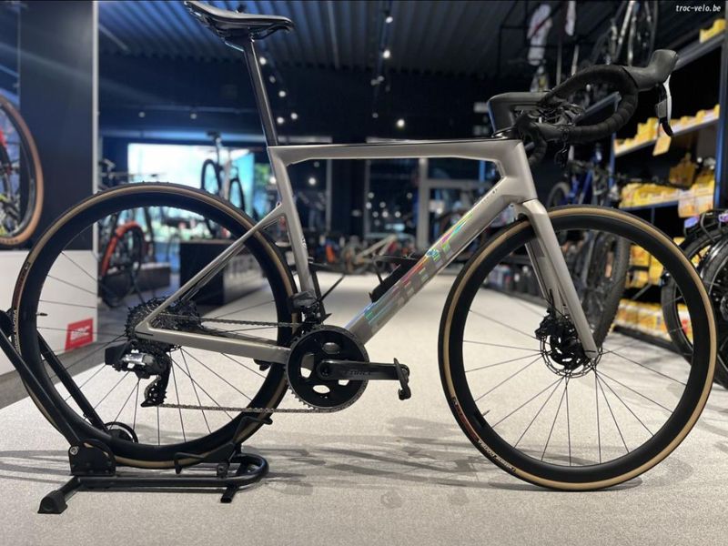 Brugt BMC Teammachine SLR01 FOUR 2023 2023 Road & Gravel — billede 4 af 9