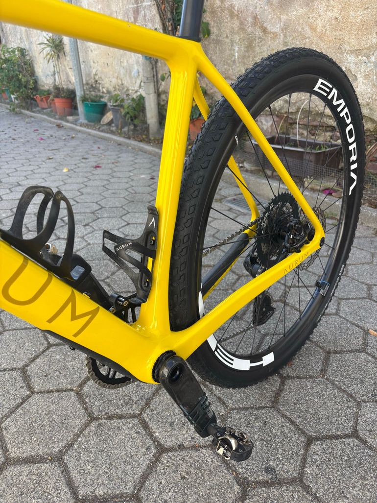 Used Aurum Custom SRAM Force 2024 Road & Gravel, Orange — image 8 of 8