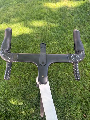Used Canyon Aeroad CF SLX 7 Di2 2025 2025 Road & Gravel, White — image 11 of 14