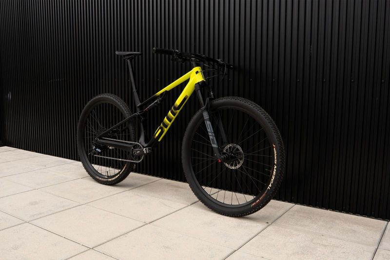 Used BMC Fourstroke FOUR 2024 2024 Mountainbike, Orange, 29 — image 1 of 8