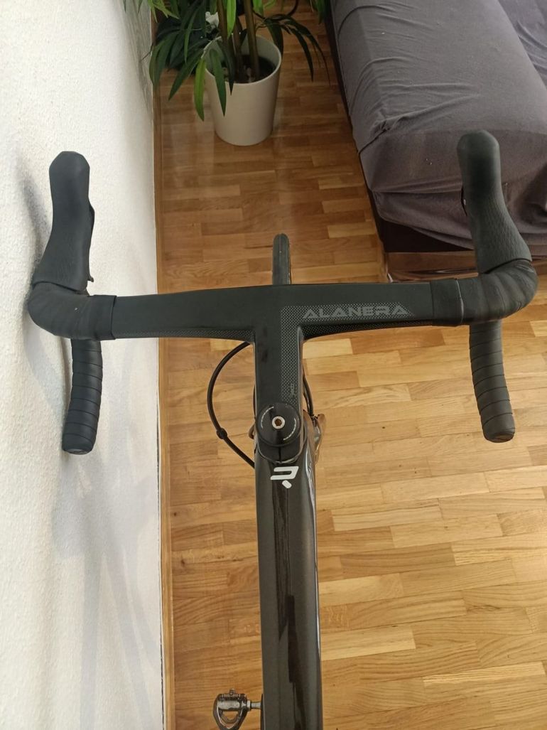 Używany Ridley Fenix, 30T-24T HM UD Carbon, TA 12x100 Mm 2023 Road & Gravel — zdjęcie 19 z 20