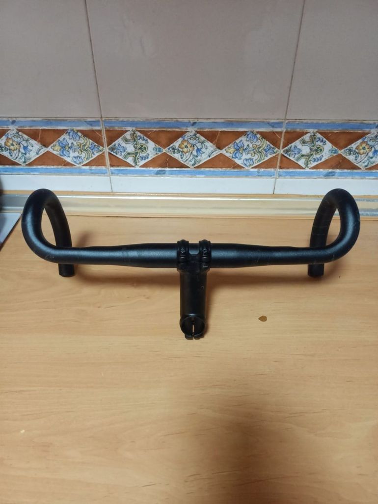 Używany Ridley Fenix, 30T-24T HM UD Carbon, TA 12x100 Mm 2023 Road & Gravel — zdjęcie 16 z 20
