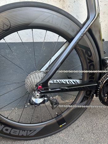 Canyon Speedmax Shimano Dura Ace Di2 2017 Road & Gravel d'occasion — image 4 sur 8