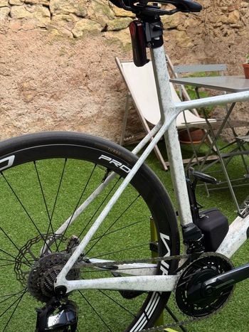 Used Giant TCR Advanced SL Frameset 2025 Frameset 2025 Road & Gravel, White — image 4 of 5