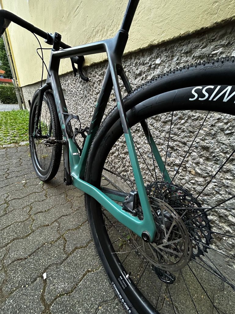 Used Canyon GRIZL CF SLX 8 ETAP 2022 2022 Road & Gravel, Black — image 4 of 6