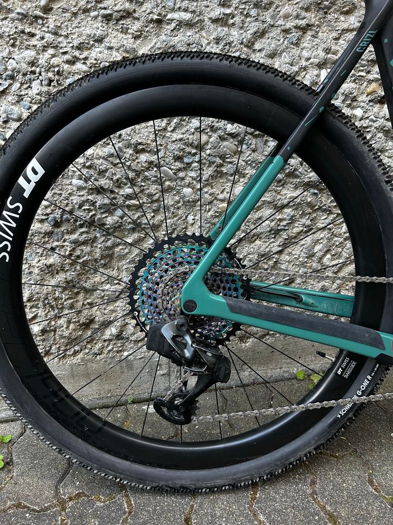 Used Canyon GRIZL CF SLX 8 ETAP 2022 2022 Road & Gravel, Black — image 3 of 6