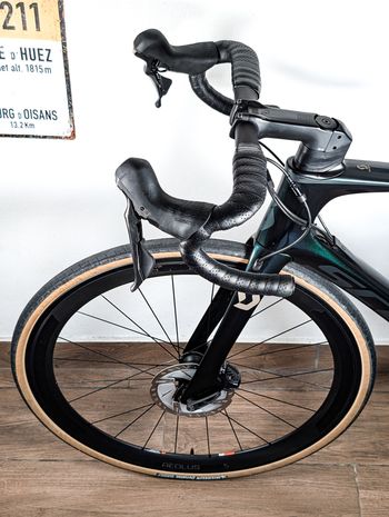 Używany Scott Foil 10 Ultegra 2020 2020 Road & Gravel — zdjęcie 10 z 22