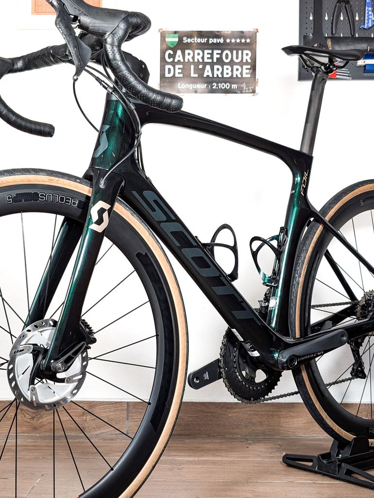 Używany Scott Foil 10 Ultegra 2020 2020 Road & Gravel — zdjęcie 6 z 22