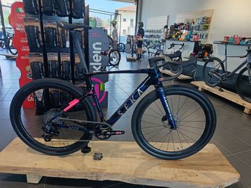 Used Seka Custom SRAM Rival eTap AXS 2027 Road & Gravel, Blue — image 2 of 4
