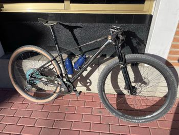 Używany Mondraker PODIUM R 2024 2024 MTB