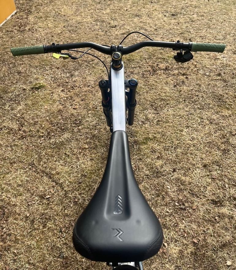 Used Pole Machine 2022 Mountainbike, Light Gray — image 7 of 7