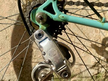 Used Bianchi Custom Campagnolo Record 1982 Road & Gravel, Green — image 3 of 26