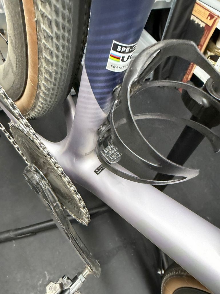 Gebrauchtes Specialized Crux 5 Comp - SRAM Rival XPLR 2027 Frameset 2027 Road & Gravel, Hellgrau — Bild 3 von 18