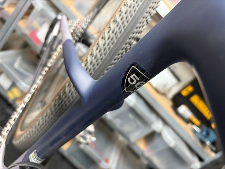 Gebrauchtes Specialized Crux 5 Comp - SRAM Rival XPLR 2027 Frameset 2027 Road & Gravel, Hellgrau — Bild 4 von 18