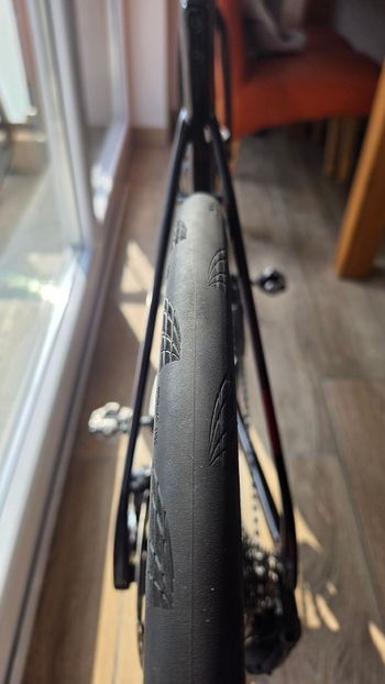 Brugt CUBE LITENING AIR C:68X RACE 2024 2024 Road & Gravel — billede 16 af 18
