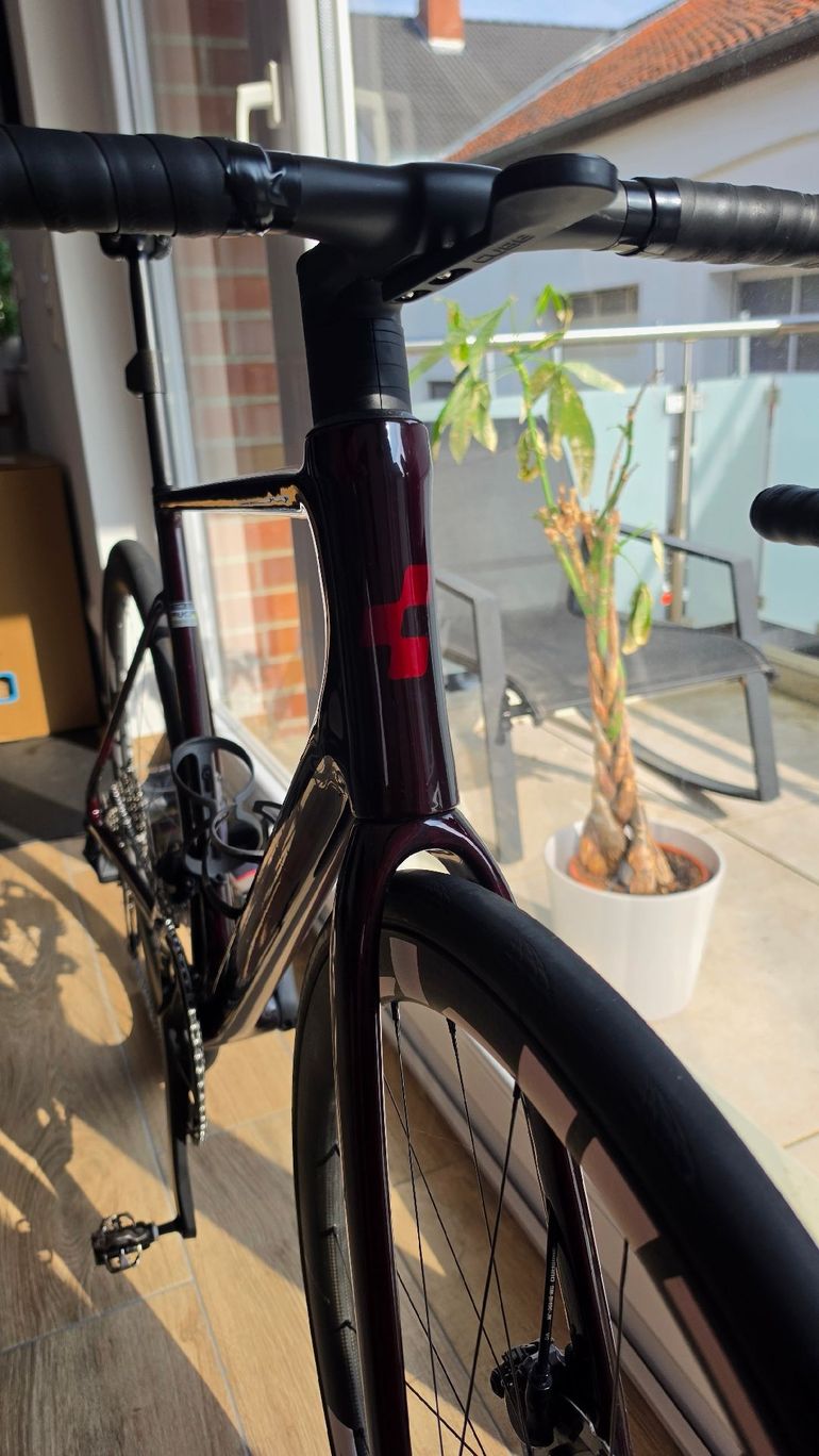 Brugt CUBE LITENING AIR C:68X RACE 2024 2024 Road & Gravel — billede 9 af 18