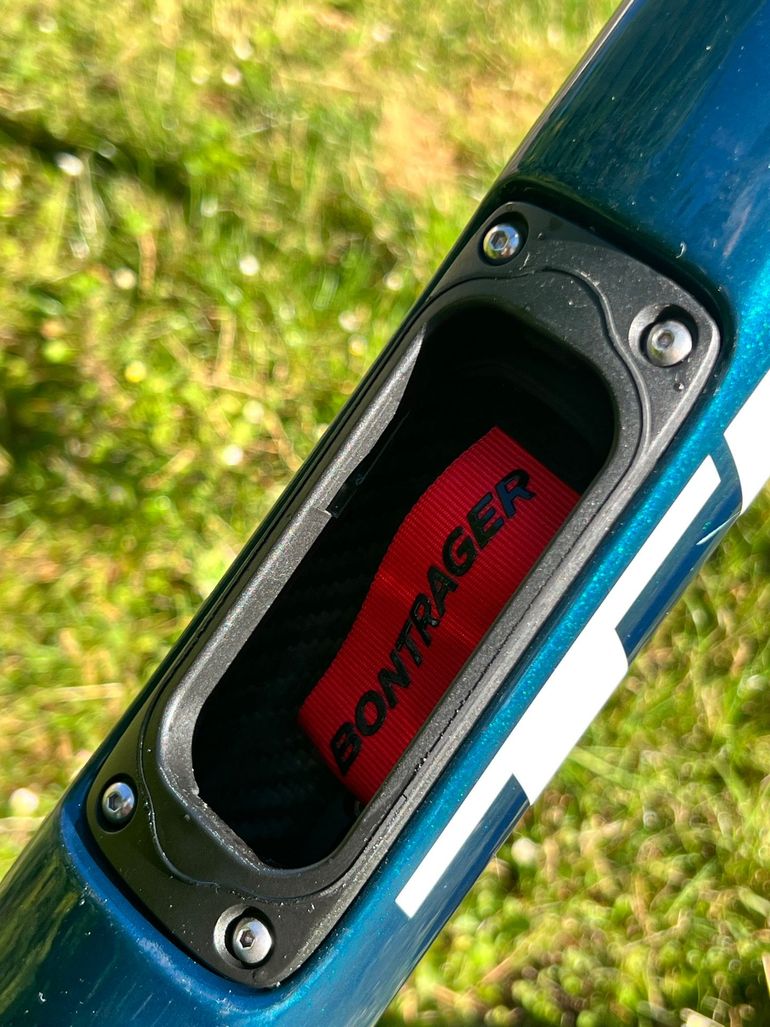 Used Trek Domane SL 5 Gen 4 2024 2024 Road & Gravel, Green — image 13 of 25