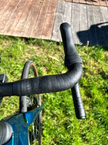 Used Trek Domane SL 5 Gen 4 2024 2024 Road & Gravel, Green — image 11 of 25