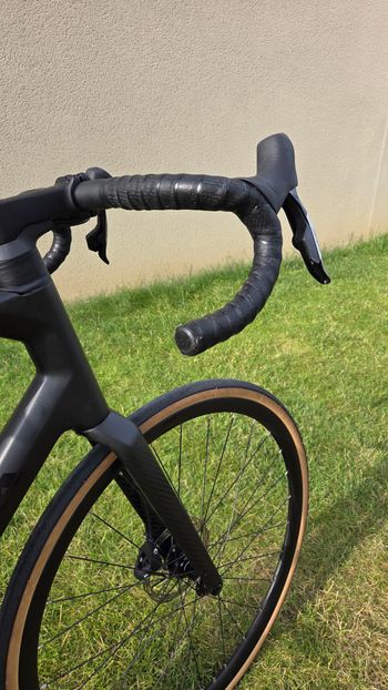 Used Orbea TERRA M30 ETEAM 2023 2023 Road & Gravel, Black — image 11 of 19