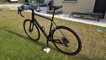 Used Orbea TERRA M30 ETEAM 2023 2023 Road & Gravel, Black — image 4 of 19