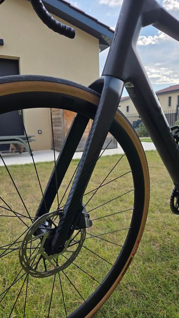 Used Orbea TERRA M30 ETEAM 2023 2023 Road & Gravel, Black — image 16 of 19