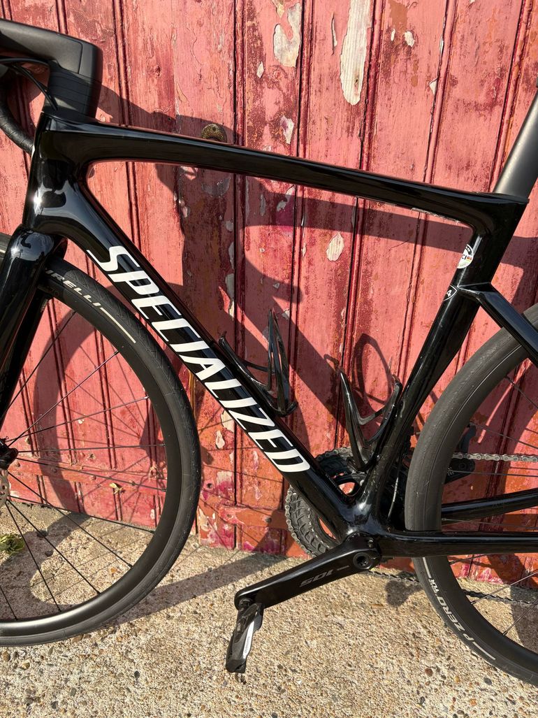Käytetty Specialized Tarmac SL7 Sport - Shimano 105 2025 2025 Road & Gravel — kuva 6 / 13