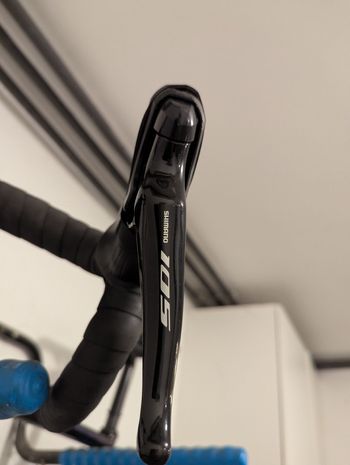 Used Specialized Roubaix Expert 2018 2018 Road & Gravel, Black — image 6 of 11