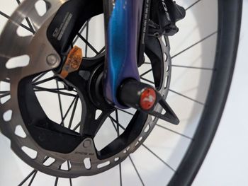 Used Specialized Roubaix Expert 2018 2018 Road & Gravel, Black — image 9 of 11