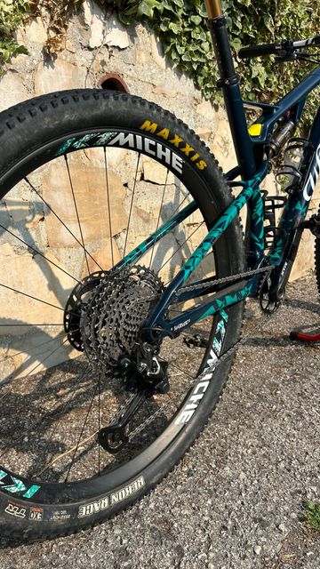 Gebrauchtes Wilier URTA MAX SLR 2024 2024 Mountainbike, Blau — Bild 4 von 6
