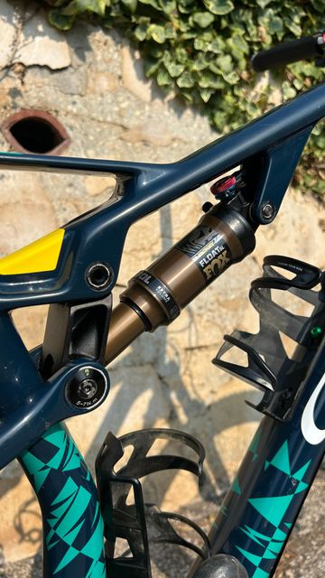 Gebrauchtes Wilier URTA MAX SLR 2024 2024 Mountainbike, Blau — Bild 6 von 6