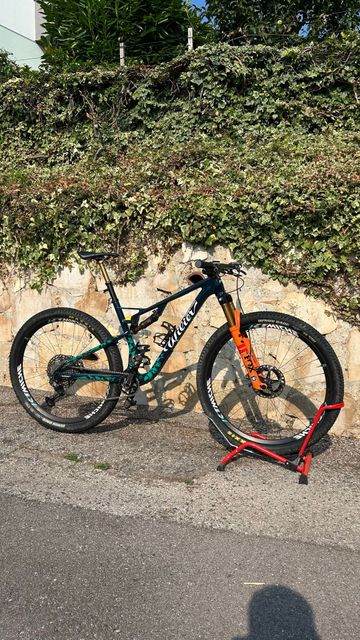 Gebrauchtes Wilier URTA MAX SLR 2024 2024 Mountainbike, Blau — Bild 3 von 6