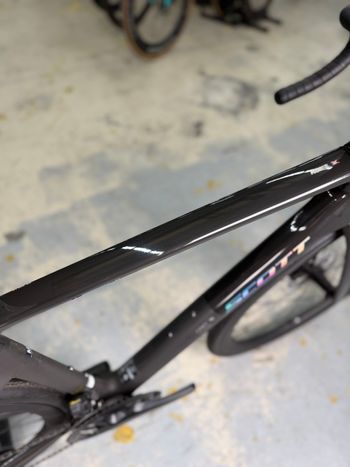 Käytetty Scott Addict RC20 Di2 Carbon 2025 Road & Gravel — kuva 15 / 16