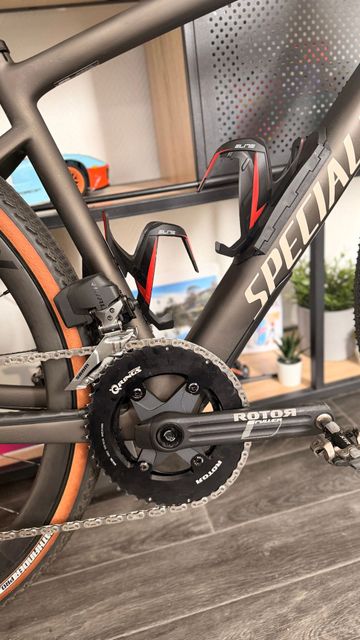 Tweedehands Specialized Diverge Comp Carbon 2022 2022 Road & Gravel — afbeelding 3 van 6