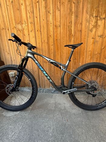 Used Giant Anthem Advanced SL 1 2026 2026 Mountainbike, Light Gray, 29 — image 10 of 12