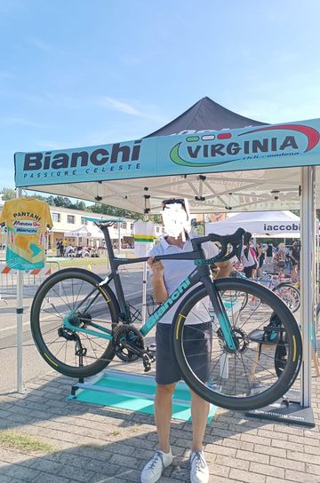 Bianchi Specialissima RC Durace Di2 2025 2025 Road & Gravel usato