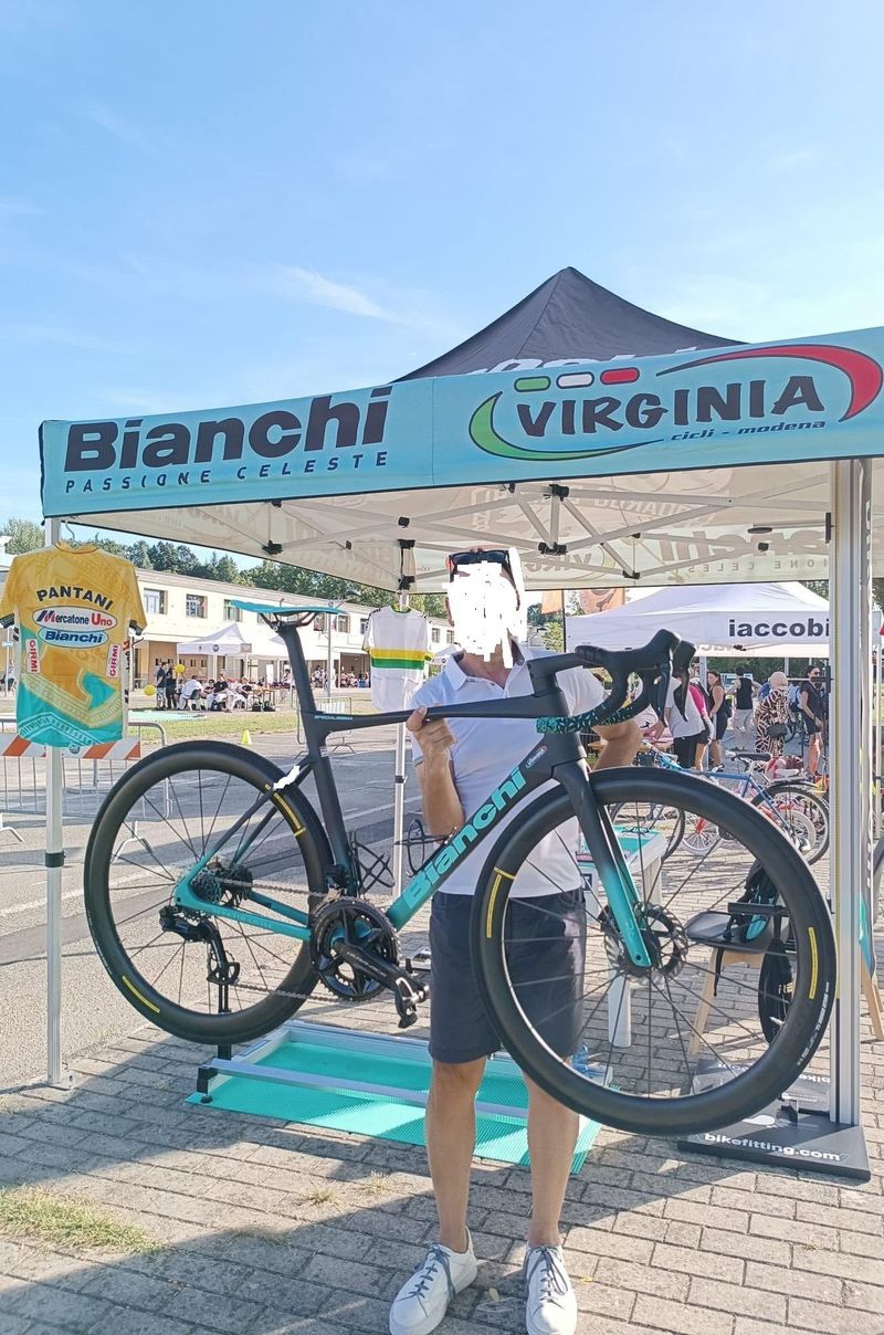 Used Bianchi Specialissima RC Durace Di2 2025 2025 Road & Gravel